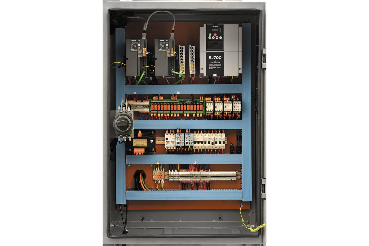 Токарный станок с ЧПУ JET JCT-15S CNC (Siemens, гидр. патрон, 6-ти поз. рев. голова)